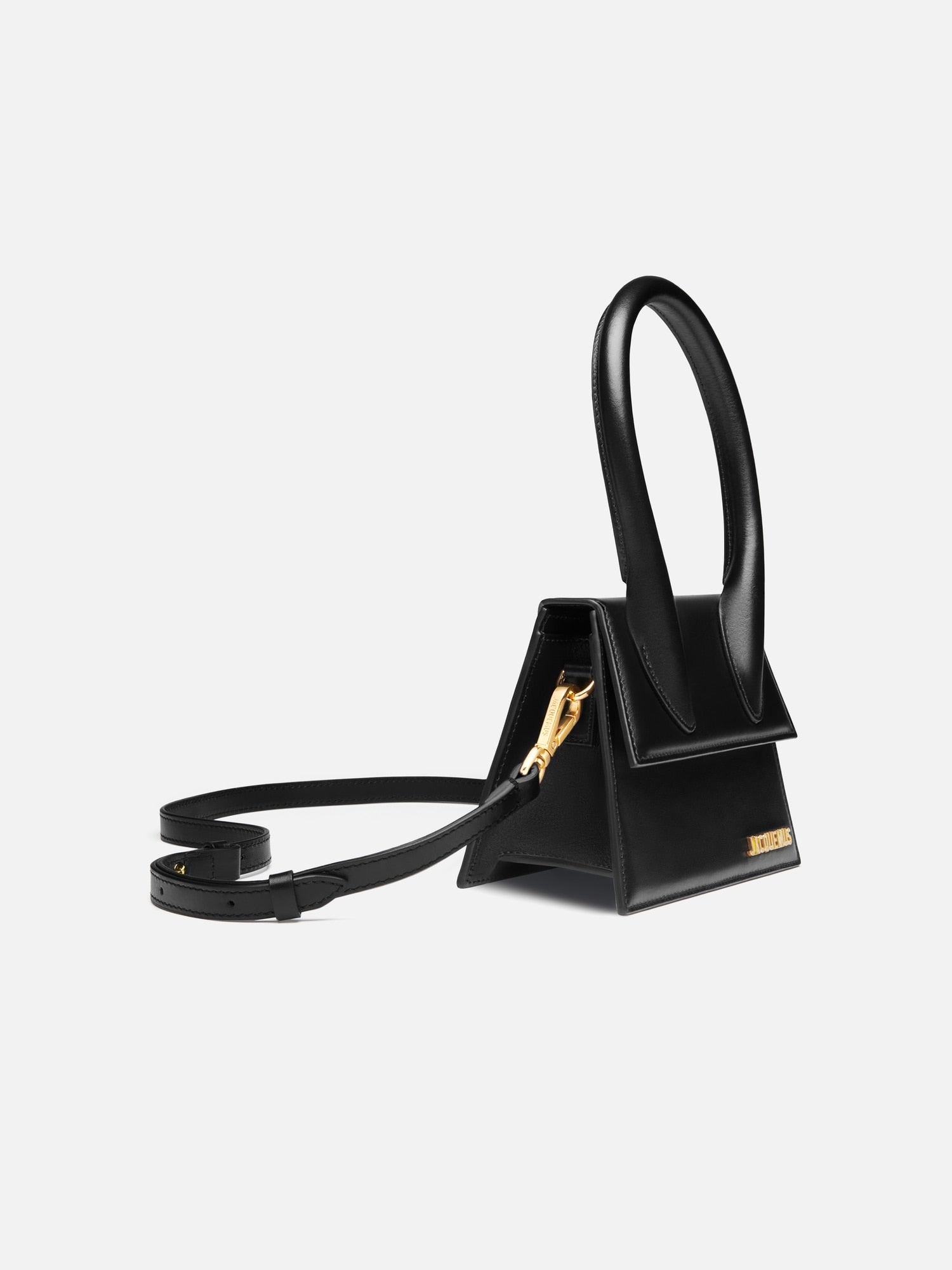 Jacquemus chiquito black