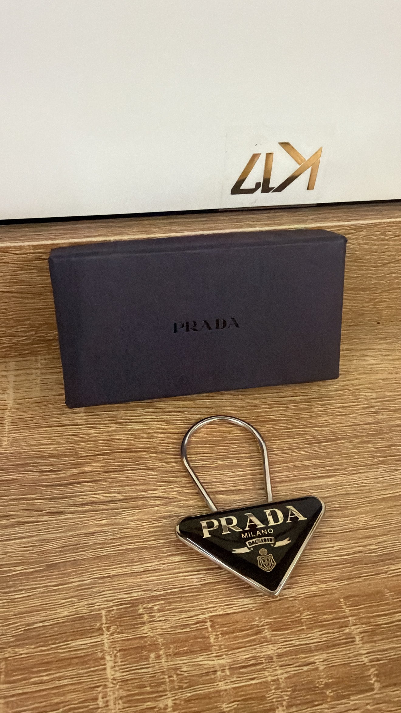 Spilla Prada