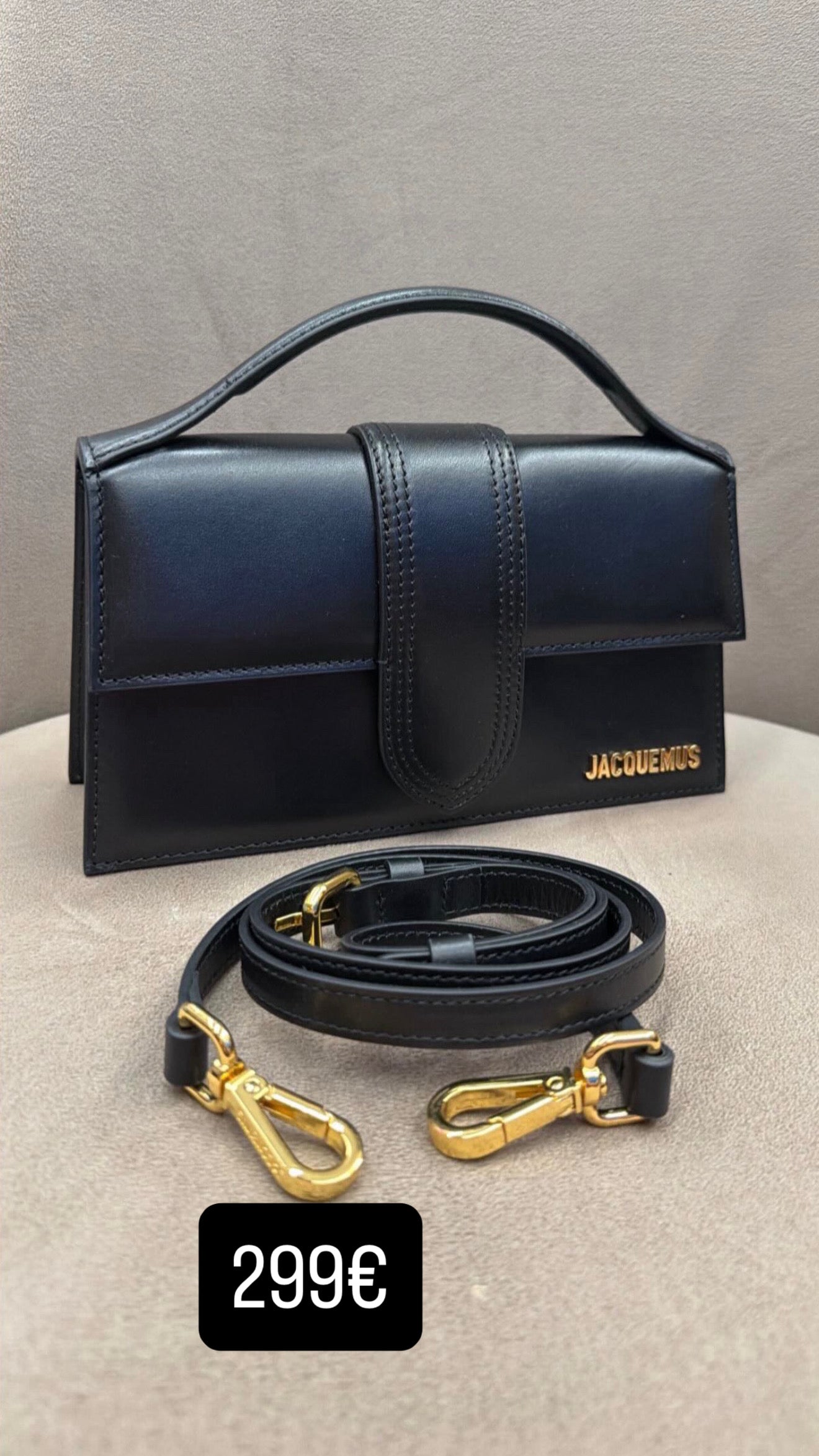 Jacquemus nera