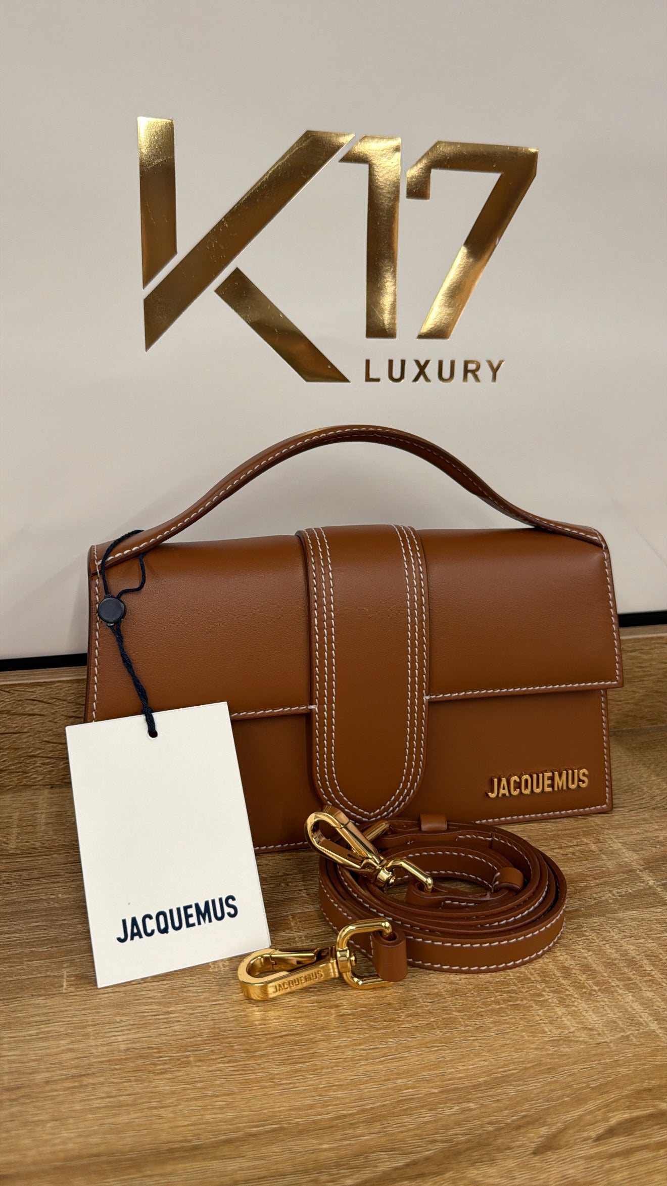 Jacquemus tabacco